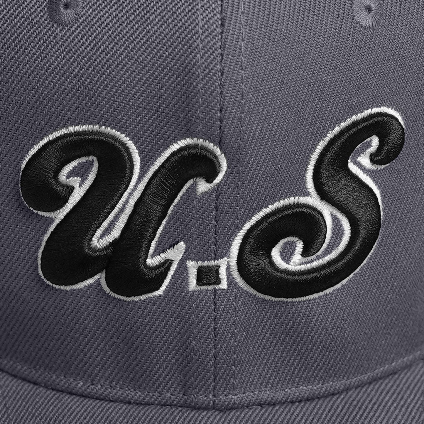 Custom White 3D Puff Embroidery Flat Embroidery Flat Eaves Sport Baseball Cap Design for Men/Women/Youth